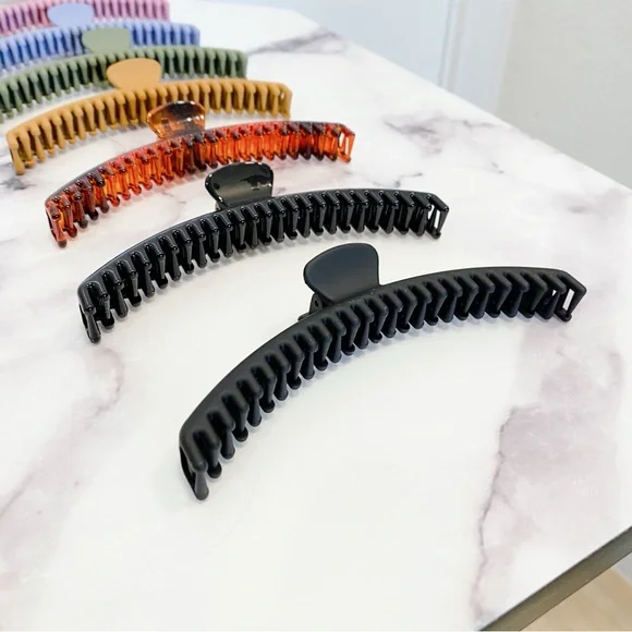 NWOT Amazon Hair Claw Clips - Picture 2 of 8